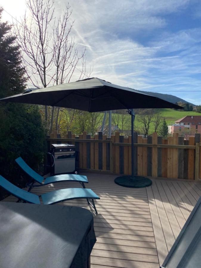 Au-Doux-Altic Chalet Romantique Avec Jacuzzi Et Sauna Métabief Kültér fotó
